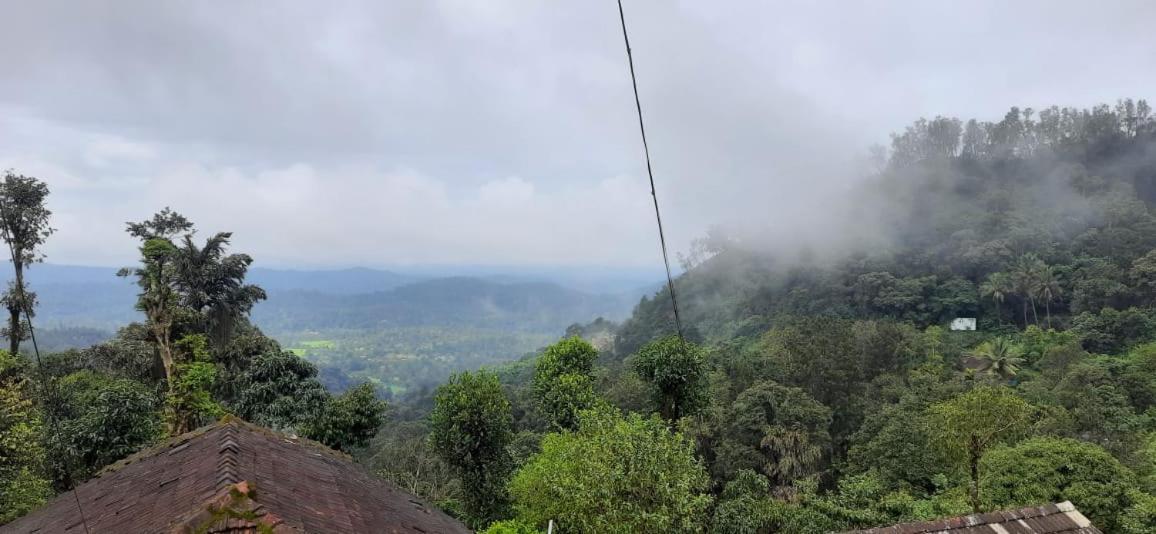 Spinson Home Stay Madikeri Εξωτερικό φωτογραφία