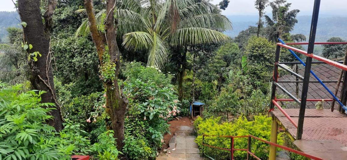 Spinson Home Stay Madikeri Εξωτερικό φωτογραφία